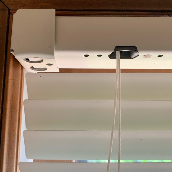 Sears Blinds (Three) 1” (30.5 X 52.5) - Picture 3 of 9